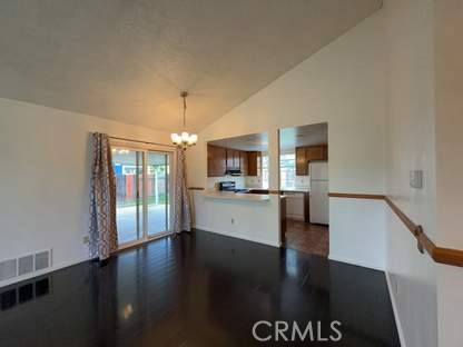 Detail Gallery Image 3 of 7 For 1159 Athena Ct, Riverside,  CA 92507 - 2 Beds | 2 Baths