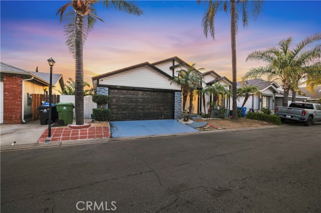 Detail Gallery Image 5 of 46 For 13691 Gavina #433,  Sylmar,  CA 91342 - 3 Beds | 2 Baths