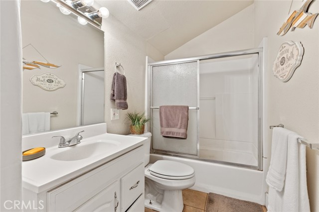 Detail Gallery Image 13 of 23 For 1057 Alder St, Chico,  CA 95928 - 3 Beds | 1 Baths