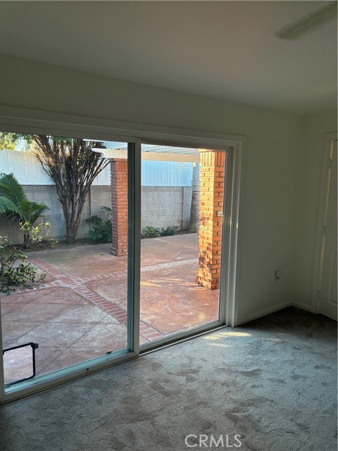 Detail Gallery Image 15 of 21 For 1326 E 15th St, Santa Ana,  CA 92701 - 3 Beds | 1/1 Baths