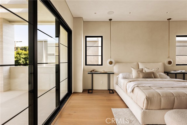 4724 Lemona Avenue, Sherman Oaks CA: https://media.crmls.org/medias/d8a0cd08-dffe-42ea-82a3-bcae5e452b51.jpg