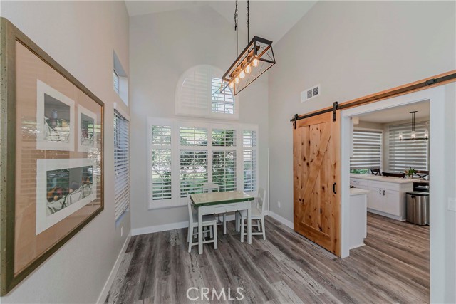 Detail Gallery Image 21 of 67 For 16396 High Bluff Ct, Riverside,  CA 92503 - 4 Beds | 3 Baths