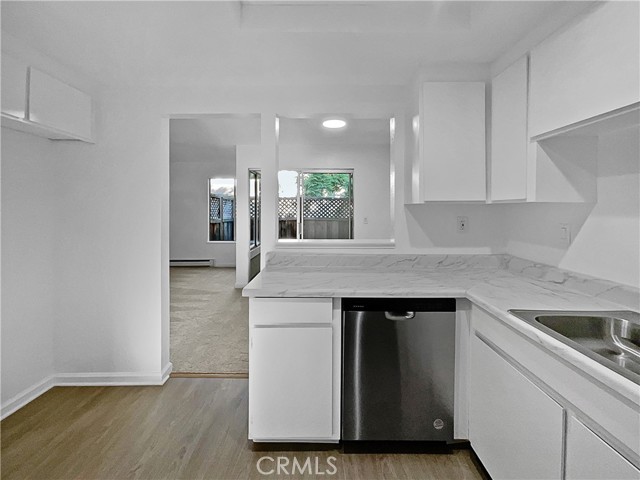 Detail Gallery Image 21 of 37 For 1023 Delna Manor, San Jose,  CA 95128 - 2 Beds | 2 Baths