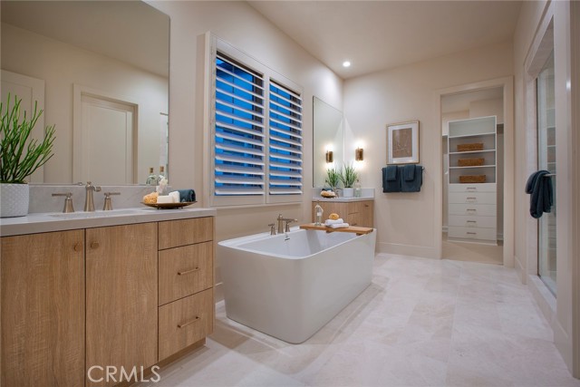 Detail Gallery Image 4 of 8 For 121 Bozeman, Irvine,  CA 92602 - 4 Beds | 4/1 Baths