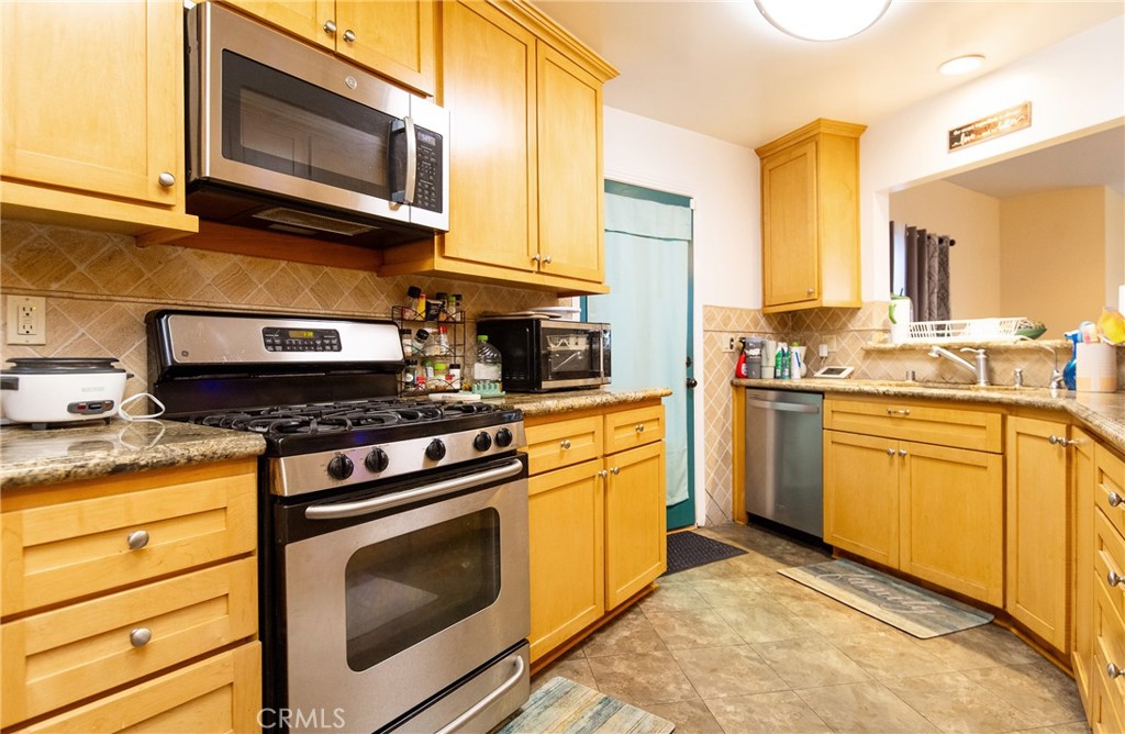 MLS #DW25228326 image #6