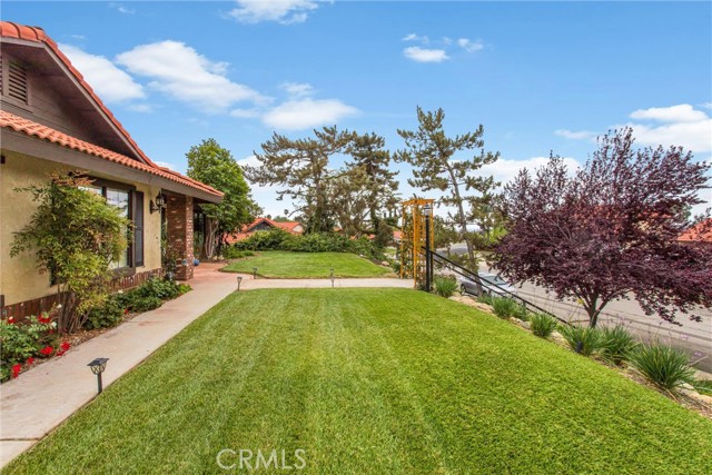 Detail Gallery Image 7 of 49 For 36113 Sharron Way, Yucaipa,  CA 92399 - 3 Beds | 2 Baths