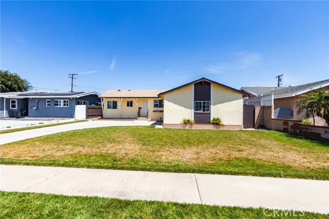 Detail Gallery Image 3 of 39 For 5561 Edita Ave, Westminster,  CA 92683 - 3 Beds | 2 Baths