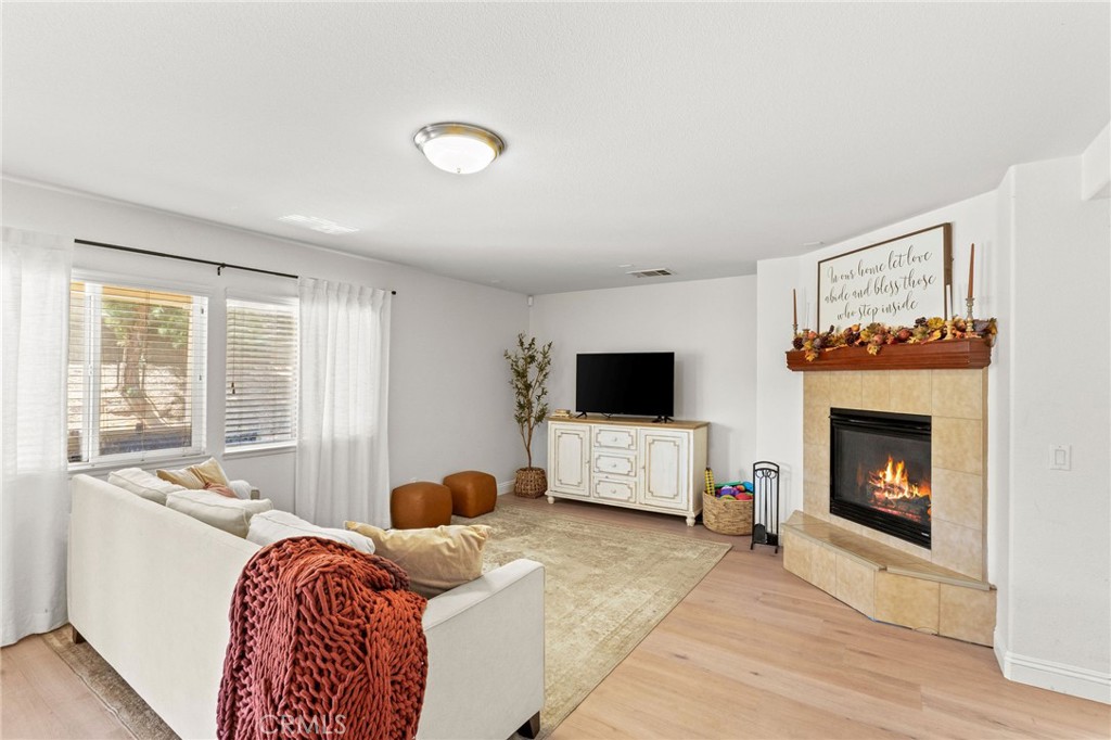 MLS #PW25245420 image #9