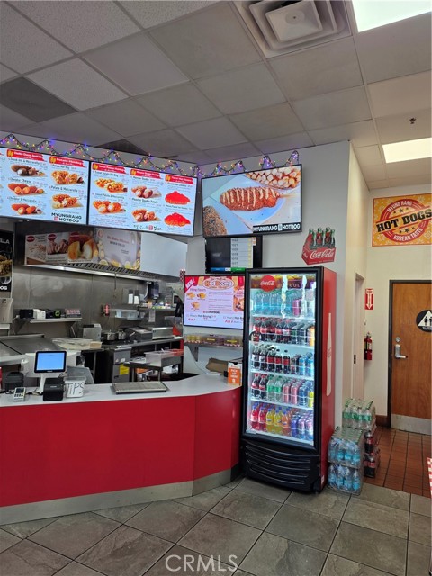  Commercial for Sale in Palmdale, California