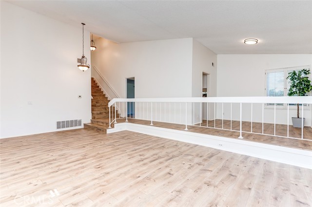 Detail Gallery Image 4 of 38 For 23 Blazing Star, Irvine,  CA 92604 - 4 Beds | 3 Baths