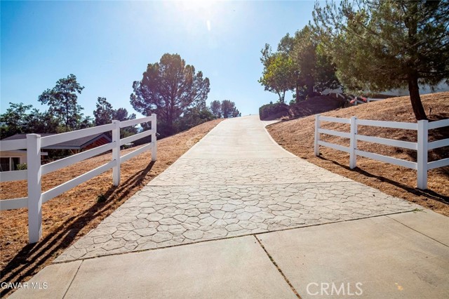 40505 90th W Street, Palmdale CA: https://media.crmls.org/medias/d8a99064-ee54-4743-b491-73099e129b5c.jpg