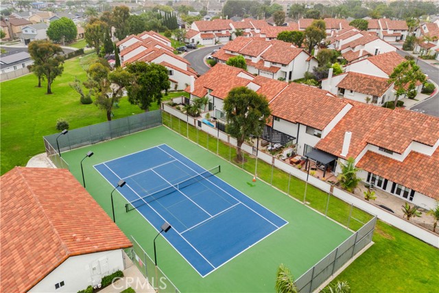 Detail Gallery Image 21 of 22 For 1425 Alpine Ln, Huntington Beach,  CA 92648 - 3 Beds | 2 Baths