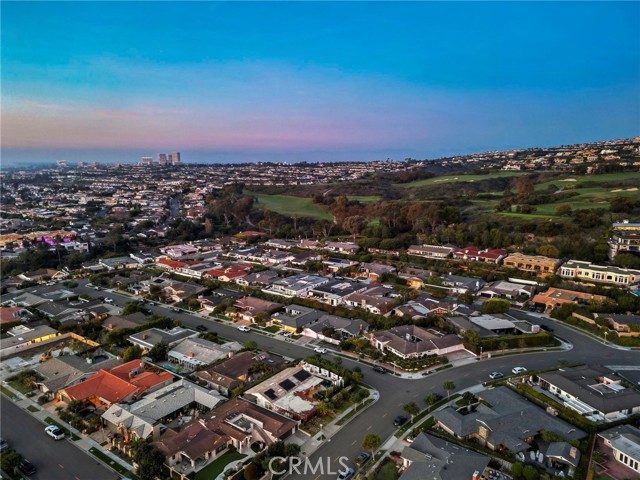 Detail Gallery Image 24 of 26 For 4621 Wayne, Corona Del Mar,  CA 92625 - 4 Beds | 3/1 Baths