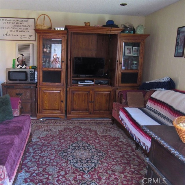 Image 6 of 25 For 2803 Frankel