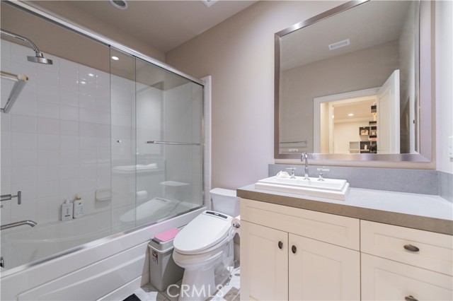 104 Quiet Place, Irvine CA: https://media.crmls.org/medias/d8aa9107-9e25-4260-9804-b7997221cce7.jpg