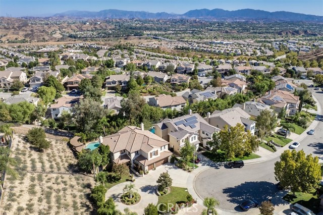 Detail Gallery Image 6 of 38 For 29272 Las Palmas Ct, Valencia,  CA 91354 - 4 Beds | 4 Baths