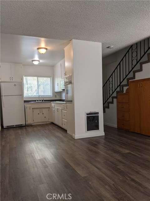 Detail Gallery Image 9 of 11 For 6217 Greenleaf Ave, Whittier,  CA 90601 - – Beds | – Baths