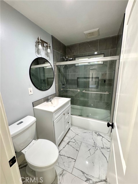 4628 W Simmons Avenue, Orange CA: https://media.crmls.org/medias/d8ab9e87-65d6-4175-82d2-9019ac932f67.jpg