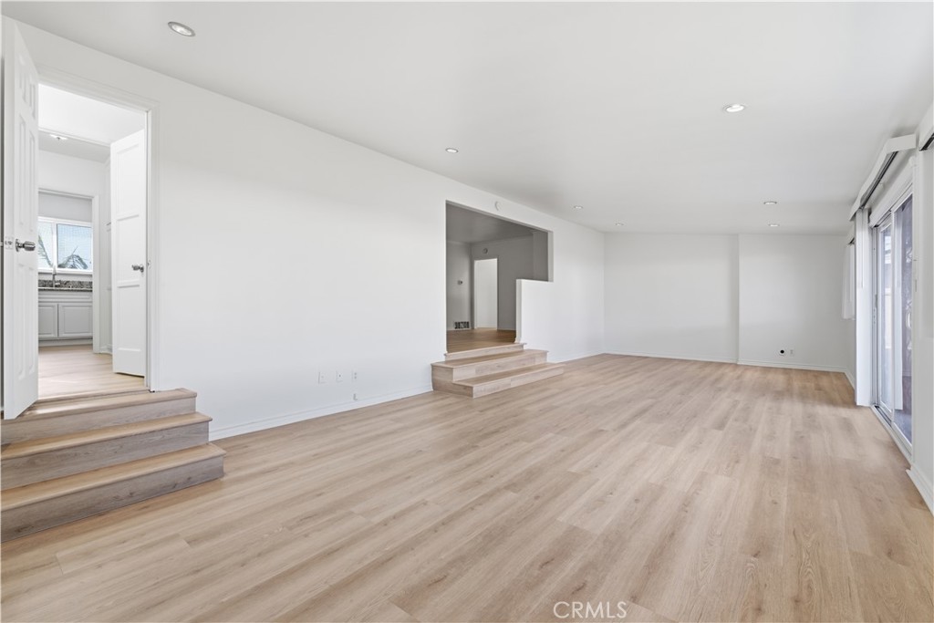 MLS #OC26156592 image #18