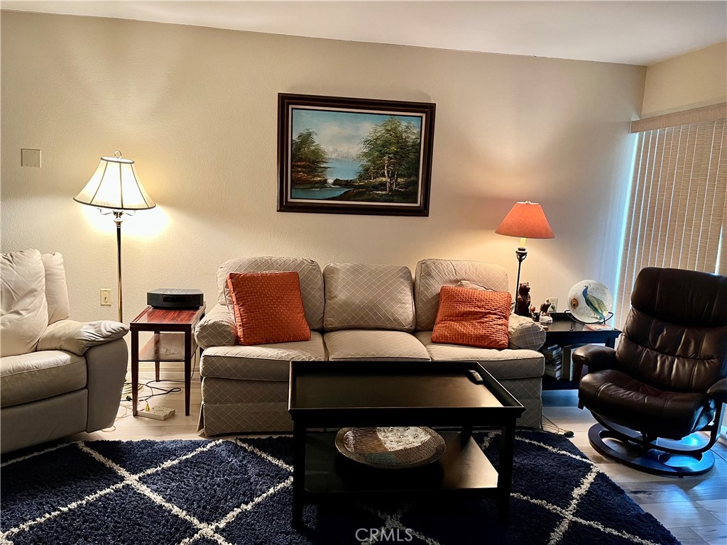 D8abba77 9033 41fb A839 Bb72385e6252