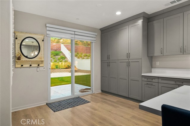 Detail Gallery Image 14 of 31 For 31014 Avenida Ramblas, Highland,  CA 92346 - 4 Beds | 3 Baths