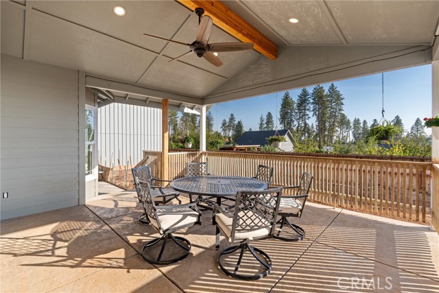 Detail Gallery Image 4 of 54 For 524 Sunset Dr, Paradise,  CA 95969 - 3 Beds | 2/1 Baths