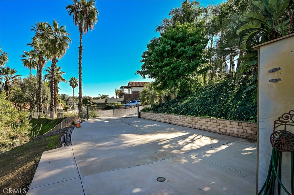 MLS #OC25274602 image #55