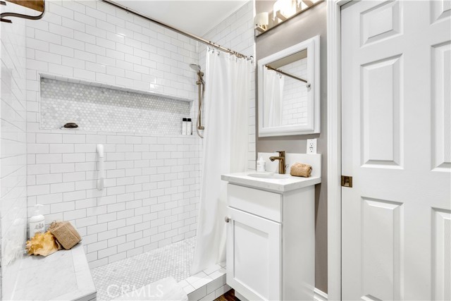 Detail Gallery Image 33 of 67 For 28841 Glen Ridge, Mission Viejo,  CA 92692 - 5 Beds | 4/1 Baths