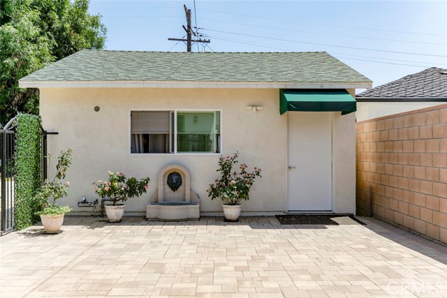 1748 Opechee Way, Glendale CA: https://media.crmls.org/medias/d8af5134-2be9-44ee-b855-31c79a2194ff.jpg