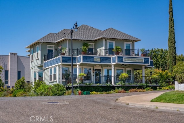 701 Rio Street, Red Bluff CA: https://media.crmls.org/medias/d8af604f-c433-4327-9d97-186893ef36f1.jpg
