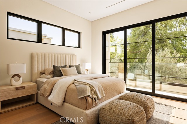4724 Lemona Avenue, Sherman Oaks CA: https://media.crmls.org/medias/d8af6bca-d4a9-430a-85f1-290de2c8019f.jpg