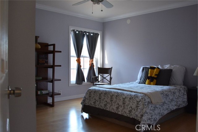 Detail Gallery Image 6 of 11 For 22445 Dolorosa, Woodland Hills,  CA 91367 - 3 Beds | 2 Baths