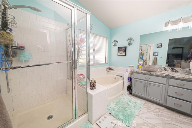 Image 52 of 75 For 29105 Shorecliff Drive