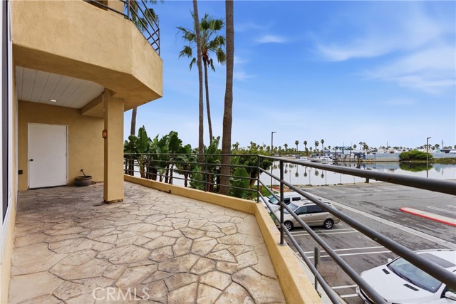 Detail Gallery Image 6 of 34 For 16291 Countess #115,  Huntington Beach,  CA 92649 - 2 Beds | 2 Baths