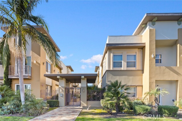 Front Image Thumbnail for CRTR26025677