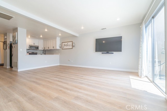 Detail Gallery Image 6 of 24 For 1153 S Dover Cir C56m,  Anaheim,  CA 92805 - 2 Beds | 1/1 Baths