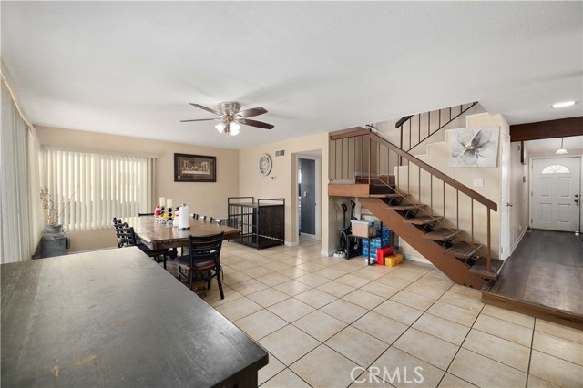 44627 11th E, Lancaster CA: https://media.crmls.org/medias/d8b20f7b-f584-4d8d-9391-76acde720f62.jpg