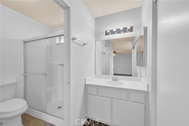 Detail Gallery Image 24 of 34 For 15400 Canyonstone Dr, Moreno Valley,  CA 92551 - 3 Beds | 2/1 Baths