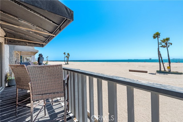 Detail Gallery Image 30 of 54 For 1003 Seal Way, Seal Beach,  CA 90740 - 6 Beds | 4 Baths