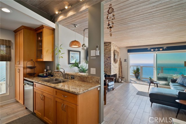 Image 3 of 34 For 34365 Dana Strand  3