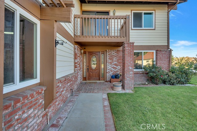 18665 Pad Court, Newhall CA: https://media.crmls.org/medias/d8b537ea-b540-4989-8124-2e82f0b0d823.jpg
