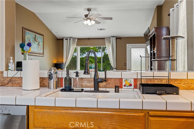 Detail Gallery Image 11 of 40 For 1457 Quiet Ct, Merced,  CA 95340 - 3 Beds | 2 Baths
