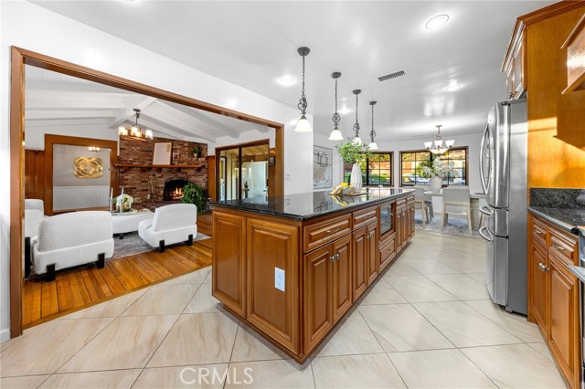 1260 Oakhaven Lane, Arcadia CA: https://media.crmls.org/medias/d8b61d2f-a94f-471e-9f1e-09d6e6b05b86.jpg
