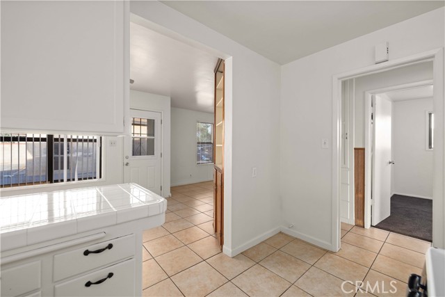 Detail Gallery Image 14 of 26 For 647 W Avenue J8, Lancaster,  CA 93534 - 3 Beds | 1 Baths