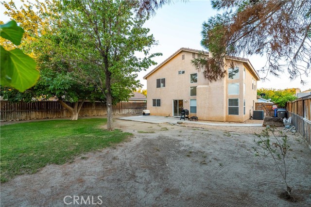 Detail Gallery Image 30 of 40 For 3039 Holline Ct, Lancaster,  CA 93535 - 4 Beds | 2/1 Baths
