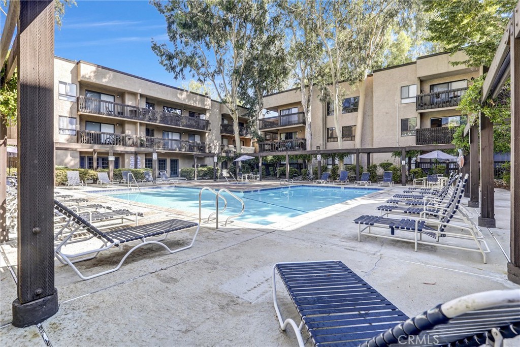 22100 Burbank #130C