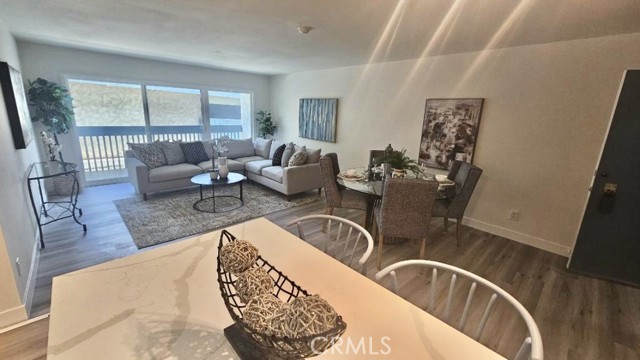 601 Prospect Avenue, Redondo Beach, California 90277, 1 Bedroom Bedrooms, ,1 BathroomBathrooms,Residential,Sold,Prospect,WS24022929