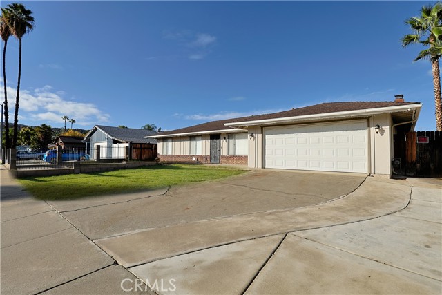 Detail Gallery Image 2 of 41 For 27337 Cloudrest, Hemet,  CA 92544 - 3 Beds | 2 Baths