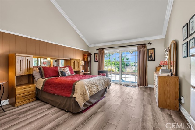 15725 Terraceview Court, Riverside CA: https://media.crmls.org/medias/d8b99f3b-23ab-41ee-a382-43d0f8a0683a.jpg
