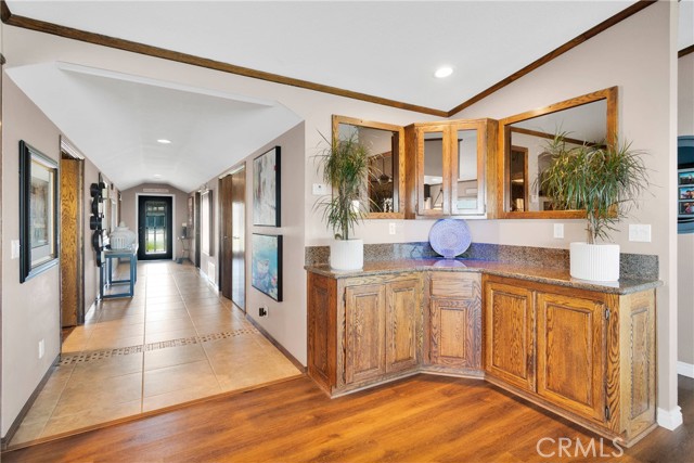 Detail Gallery Image 17 of 40 For 18083 Mariner Dr, Victorville,  CA 92395 - 3 Beds | 3 Baths